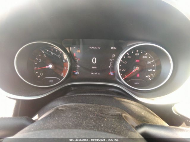 3C4NJDBB1KT678464 Jeep Compass Latitude 4x4
