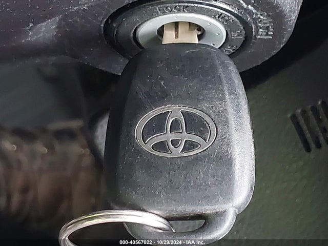Toyota COROLLA LE 2019 2T1BURHE1KC203795 Image 11