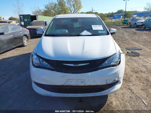 Chrysler Voyager Lx 2022 2C4RC1CG2NR109571 Image 12