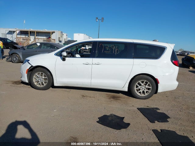 Chrysler Voyager Lx 2022 2C4RC1CG2NR109571 Image 14