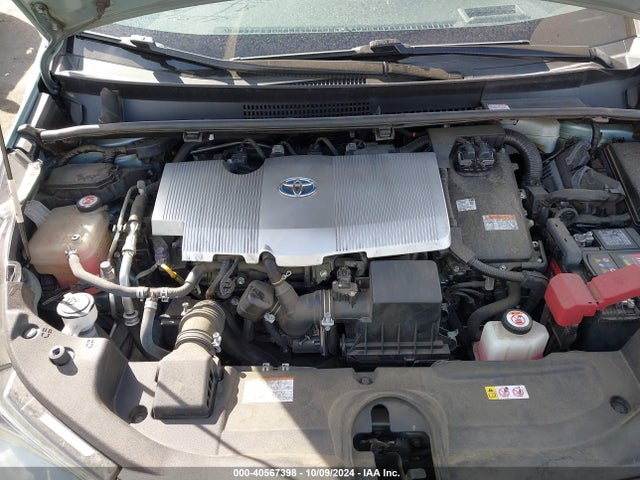 Toyota Prius Three 2018 JTDKARFU7J3067733 Image 10