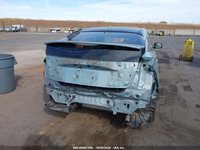 Toyota Prius Three 2018 JTDKARFU7J3067733 Image 17