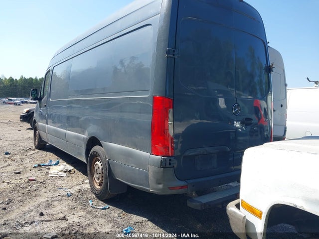WD4PF1CD8KP136331 Mercedes-Benz Sprinter 2500 High Roof V6