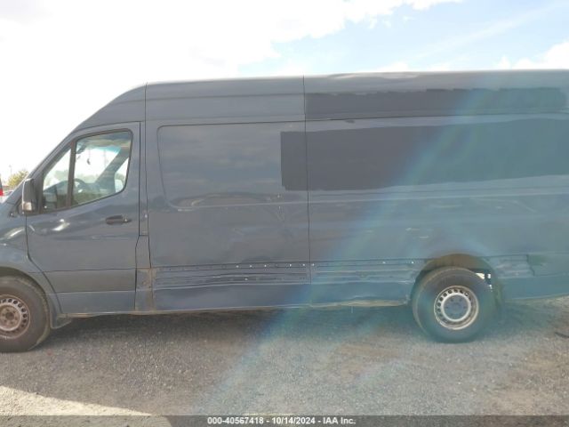 WD4PF1CD2KP143484 Mercedes-Benz Sprinter 2500 High Roof V6
