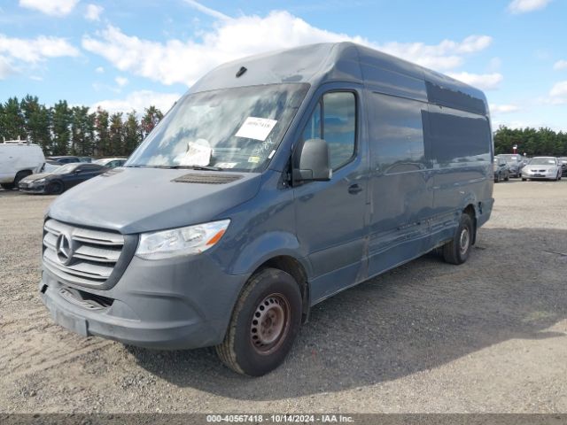 WD4PF1CD2KP143484 Mercedes-Benz Sprinter 2500 High Roof V6
