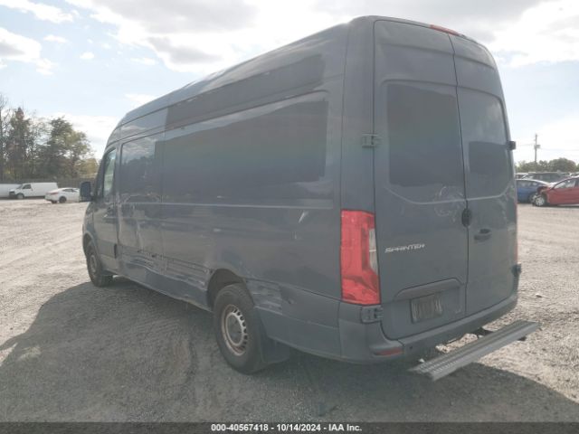 WD4PF1CD2KP143484 Mercedes-Benz Sprinter 2500 High Roof V6