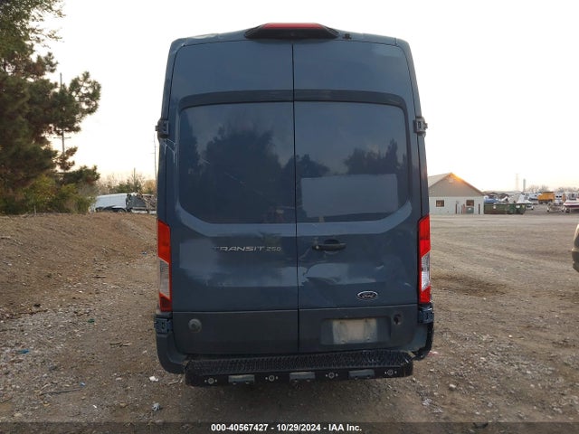 Ford Transit-250 2019 1FTYR3XM7KKB89532 Image 17