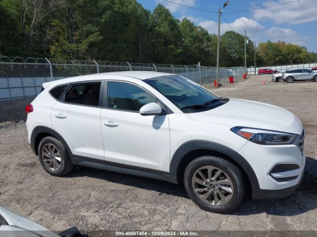 KM8J23A48JU669558 Hyundai TUCSON SE