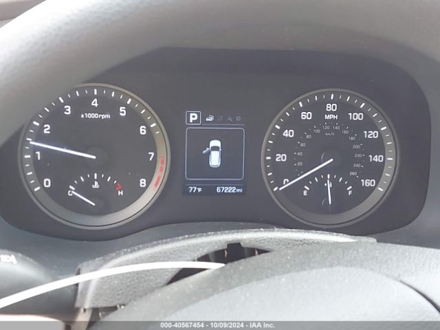 KM8J23A48JU669558 Hyundai TUCSON SE