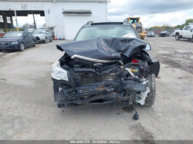 Subaru Forester 2.5i Limited 2015 JF2SJAKC8FH435797 Image 13
