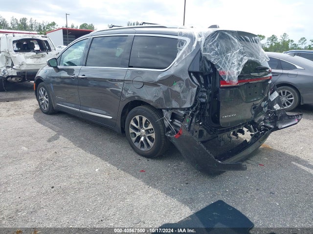Chrysler Pacifica Hybrid Pinnacle 2022 2C4RC1N70NR222951 Image 3