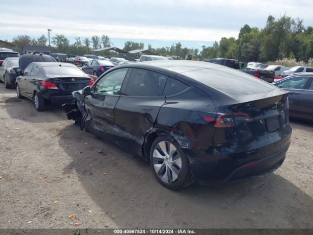 7SAYGDEE7RA235097 Tesla Model Y Long Range Dual Motor All-wheel Drive