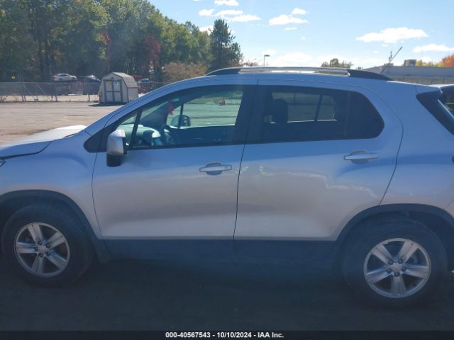 KL7CJPSM9MB371958 Chevrolet Trax Awd Lt