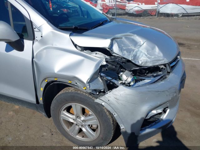 KL7CJPSM9MB371958 Chevrolet Trax Awd Lt