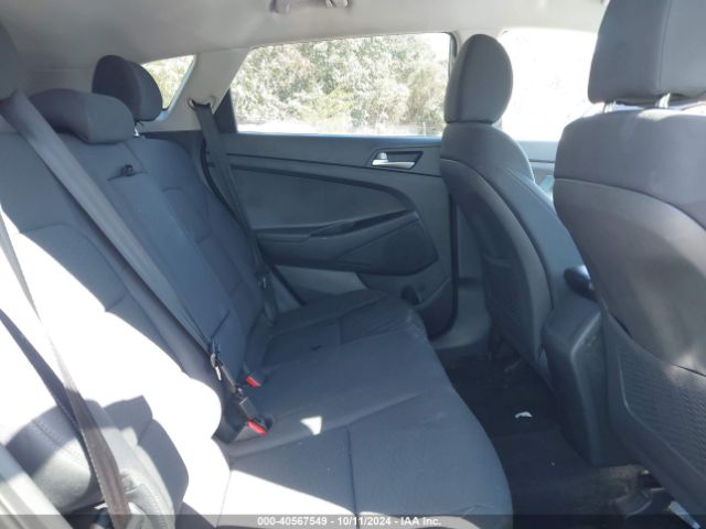 KM8J23A48MU311459 Hyundai TUCSON SE