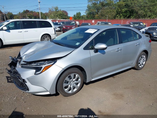 Toyota Corolla Hybrid Le 2024 JTDBDMHE1RJ007227 Image 2