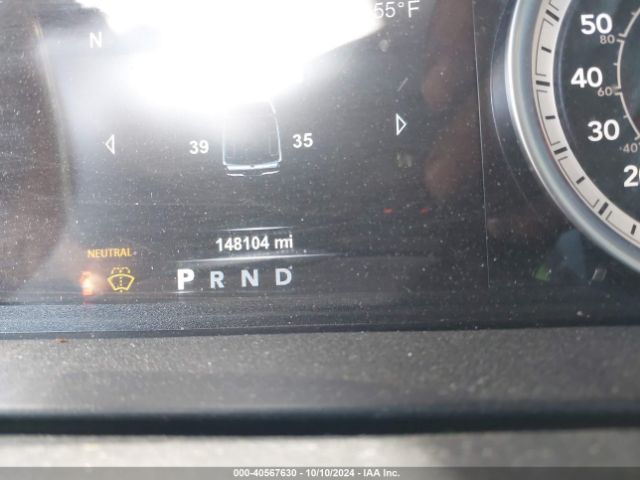 1C6RR7NM1JS315274 RAM 1500 Laramie  4x4 5'7 Box