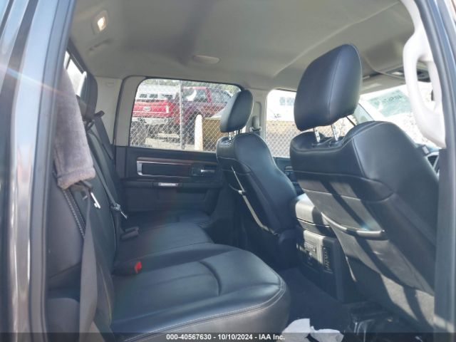 1C6RR7NM1JS315274 RAM 1500 Laramie  4x4 5'7 Box