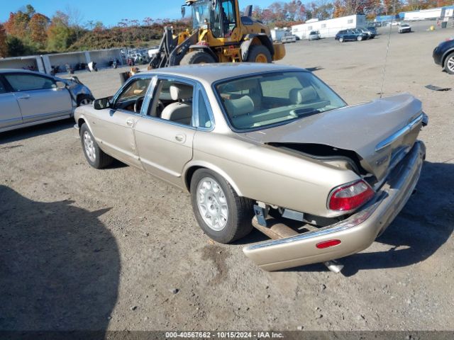 2000 JAGUAR XJ8 SAJDA14C7YLF13706 Photo 2