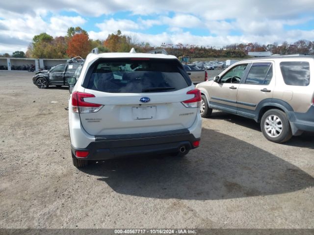 JF2SKAUC7MH576383 Subaru Forester Limited