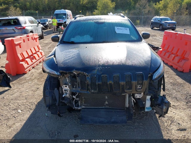 1C4PJMAB5HW631595 Jeep Cherokee Altitude 4x4