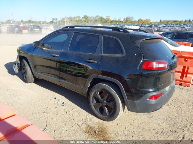 1C4PJMAB5HW631595 Jeep Cherokee Altitude 4x4