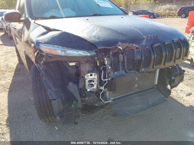 1C4PJMAB5HW631595 Jeep Cherokee Altitude 4x4