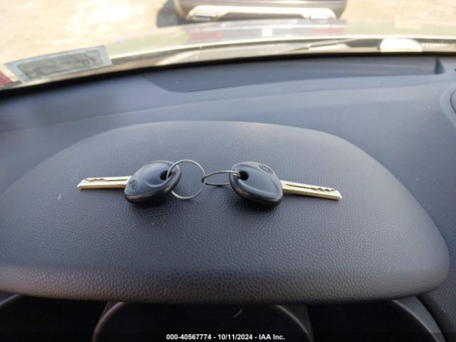 KNDJN2A23F7214031 KIA Soul