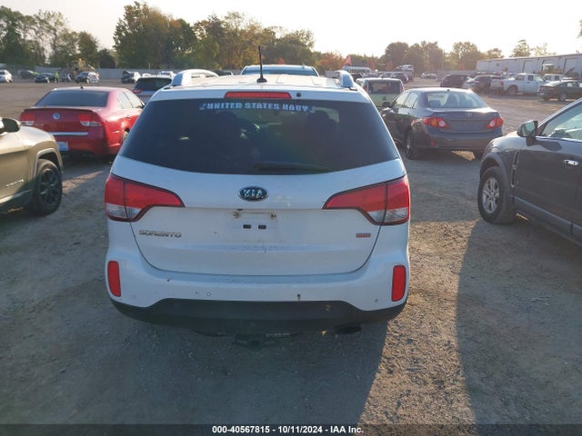 KIA SORENTO LX 2014 5XYKT3A63EG478838 Image 16