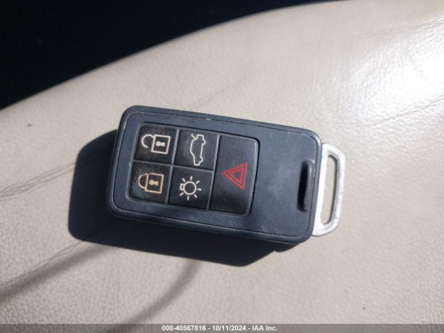 LYV402TM3HB130686 Volvo S60 Inscription T5 Platinum
