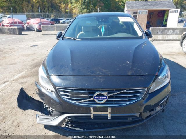 LYV402TM3HB130686 Volvo S60 Inscription T5 Platinum