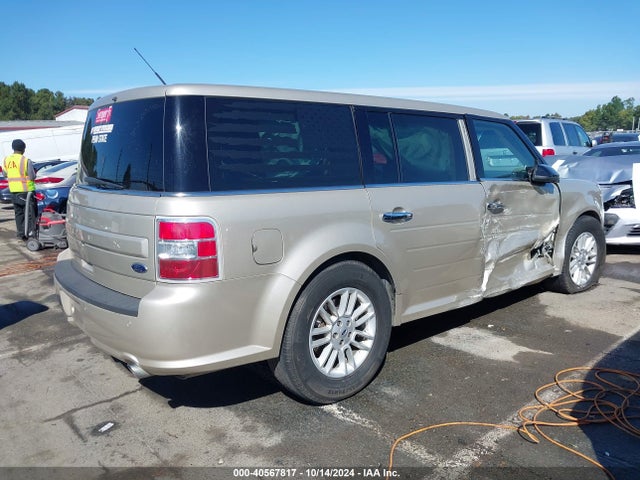 Ford FLEX SEL 2018 2FMGK5C8XJBA04530 Image 4