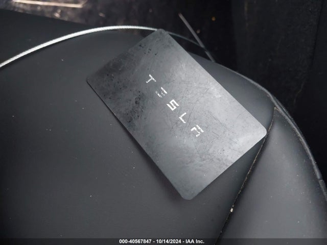 2024 TESLA MODEL Y 7SAYGDEE4RA226437 Photo 10