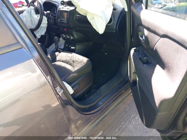 ZACCJBBB3HPG32212 Jeep Renegade Latitude 4x4