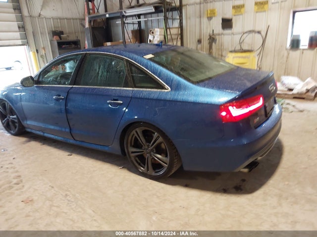 2015 AUDI S6 WAUF2AFC6FN007149 Photo 2