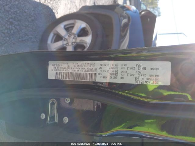 3C4NJDBB5JT360748 Jeep Compass Latitude 4x4