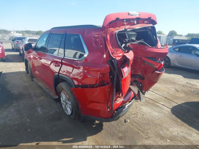 7SVAAABA4PX010308 Toyota Sequoia Sr5