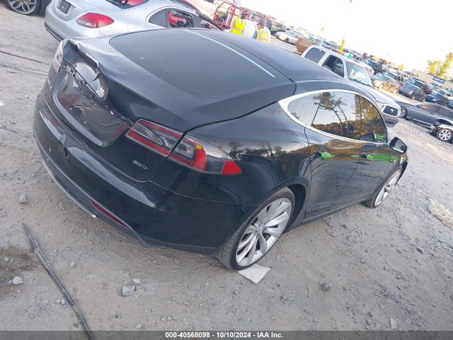 2015 TESLA MODEL S 5YJSA1H25FFP69671 Photo 3