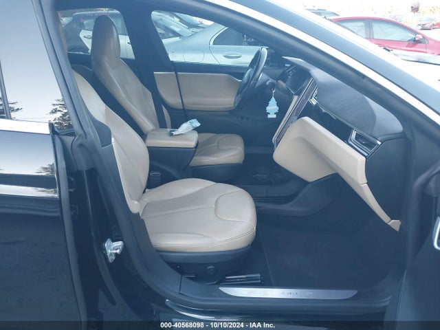 2015 TESLA MODEL S 5YJSA1H25FFP69671 Photo 4