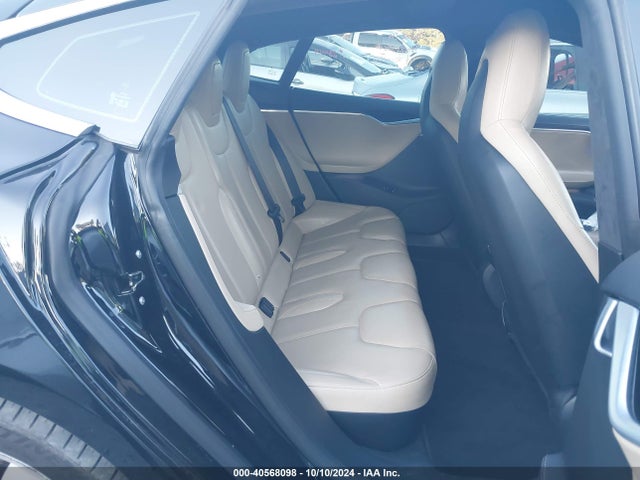 2015 TESLA MODEL S 5YJSA1H25FFP69671 Photo 7