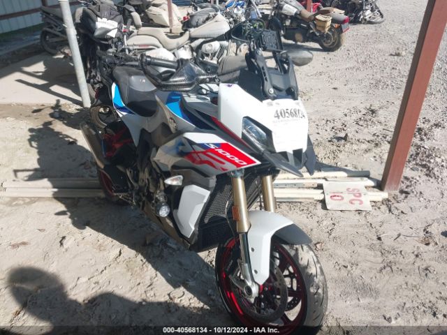 2022 BMW S 1000 WB10E4306N6F37089