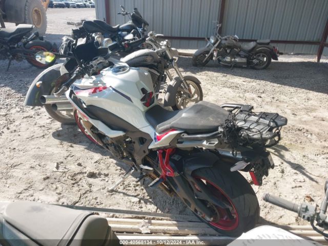 2022 BMW S 1000 WB10E4306N6F37089 Photo 2