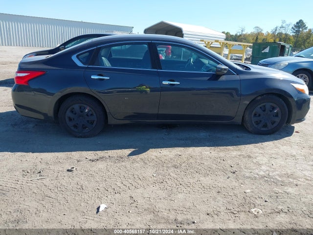 Nissan Altima 2.5 S 2017 1N4AL3AP5HN349040 Image 12