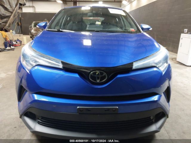 NMTKHMBX5KR097732 Toyota C-HR LE