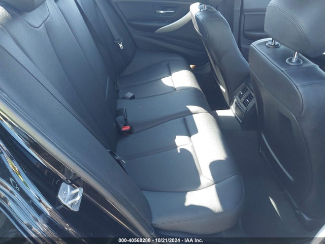 BMW 320i Xdrive 2015 WBA3C3C56FP664894 Image 8