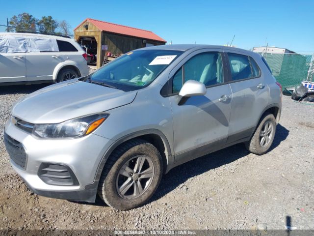 3GNCJNSB7HL131812 Chevrolet TRAX LS