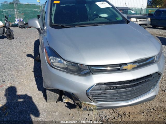 3GNCJNSB7HL131812 Chevrolet TRAX LS