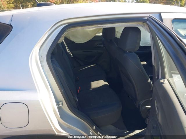 3GNCJNSB7HL131812 Chevrolet TRAX LS