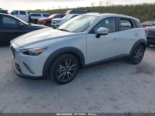 Mazda Cx-3 Touring 2017 JM1DKDC72H0153437 Image 2