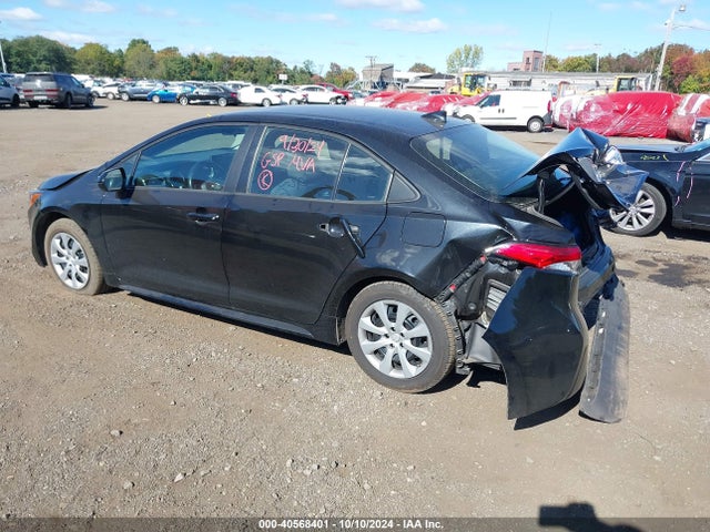 Toyota COROLLA LE 2021 5YFEPMAE5MP196077 Image 3